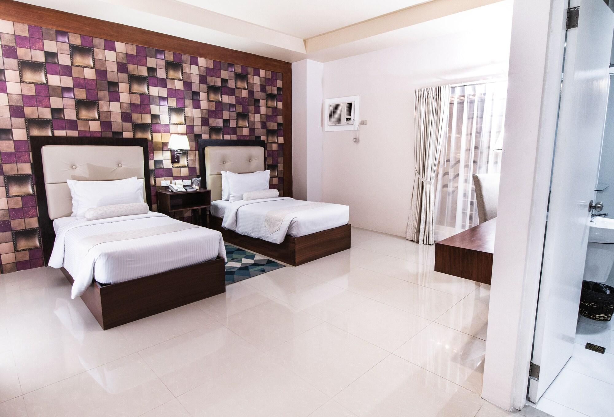 Hotel Dumaguete Dumaguete City Bagian luar foto