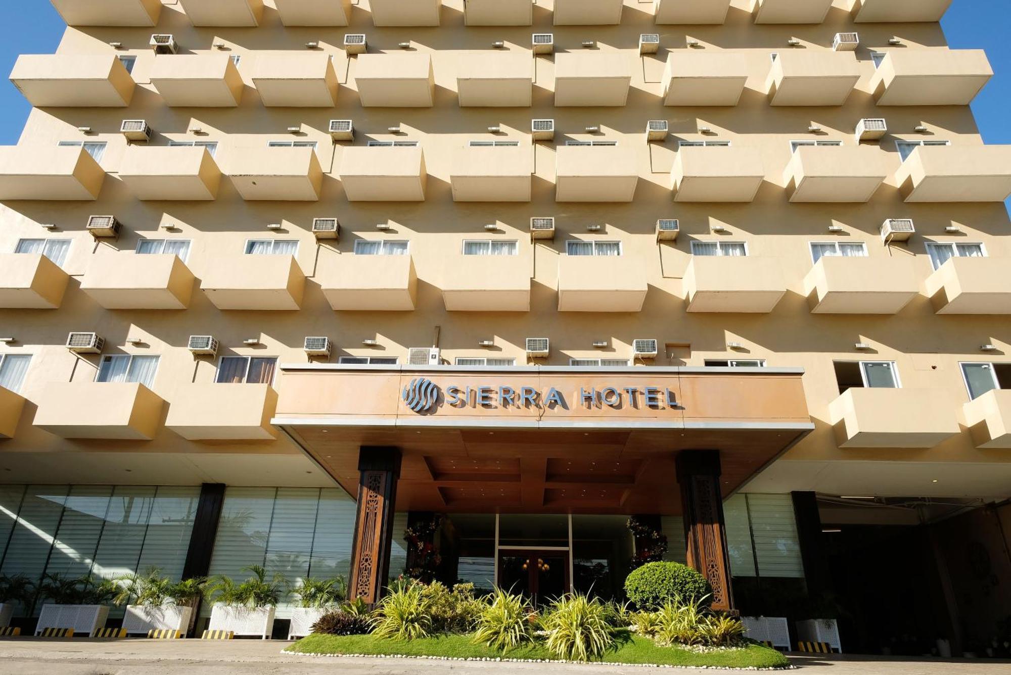 Hotel Dumaguete Dumaguete City Bagian luar foto
